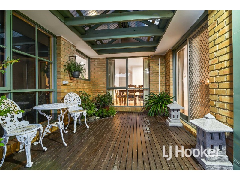 3 McInnes Court, Pakenham VIC 3810