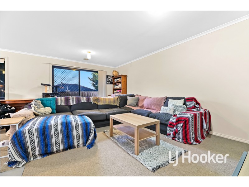 7/108 Ahern Road, Pakenham VIC 3810