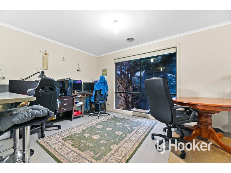 7/108 Ahern Road, Pakenham VIC 3810