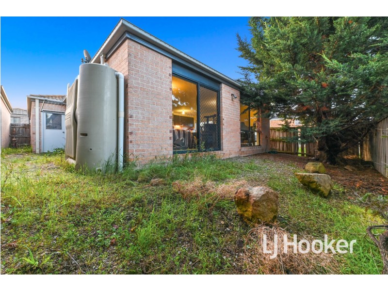 7/108 Ahern Road, Pakenham VIC 3810