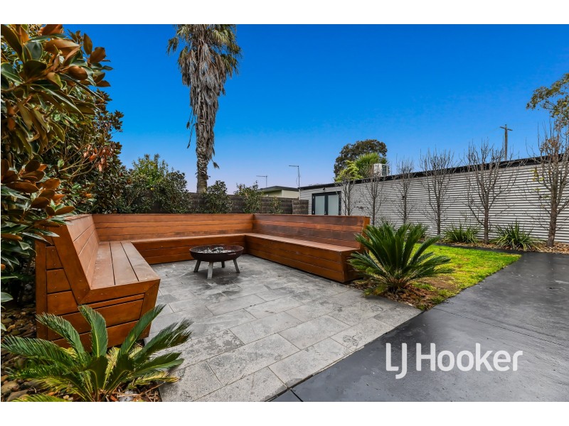 25 Sybella Avenue, Koo Wee Rup VIC 3981