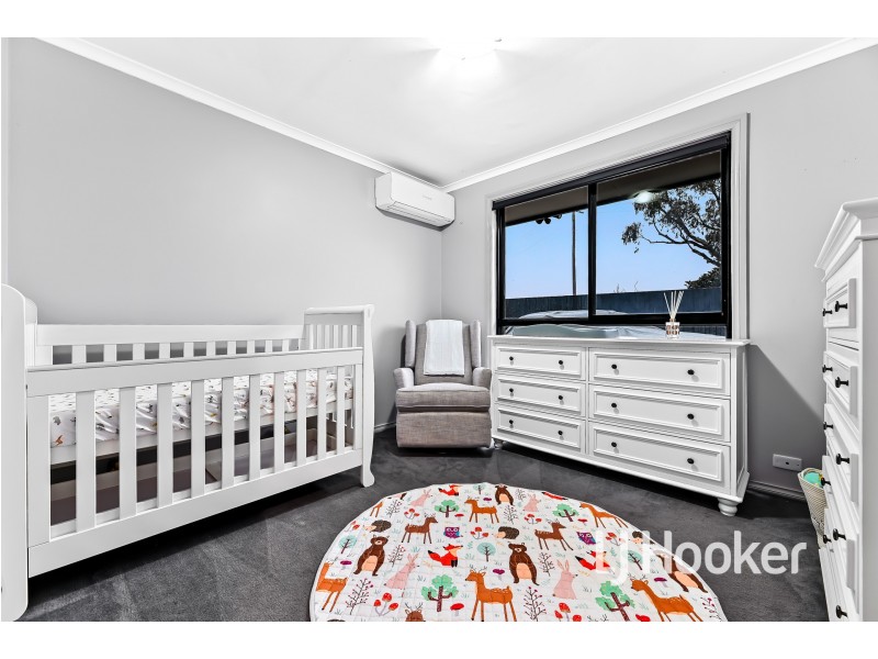 25 Sybella Avenue, Koo Wee Rup VIC 3981