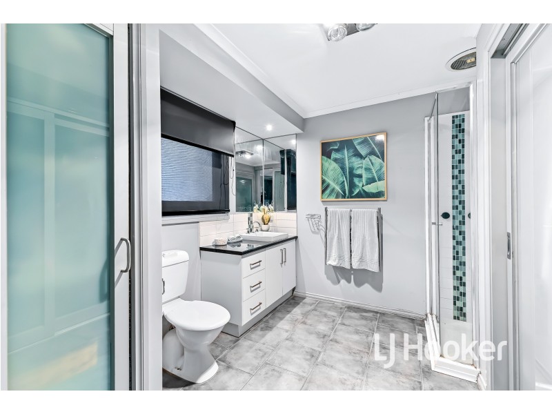 25 Sybella Avenue, Koo Wee Rup VIC 3981