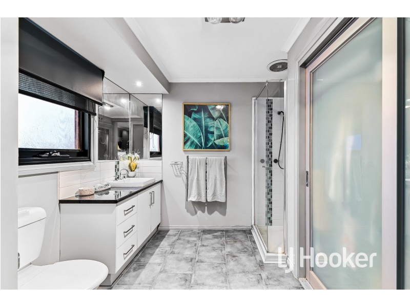 25 Sybella Avenue, Koo Wee Rup VIC 3981