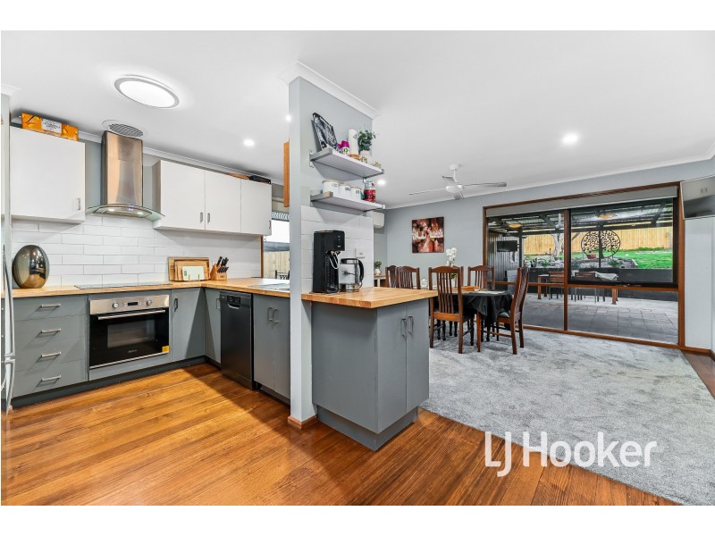 94 Warneet Road, Blind Bight VIC 3980