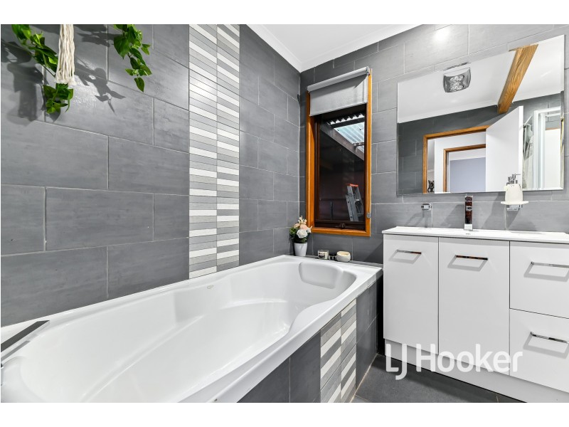 94 Warneet Road, Blind Bight VIC 3980