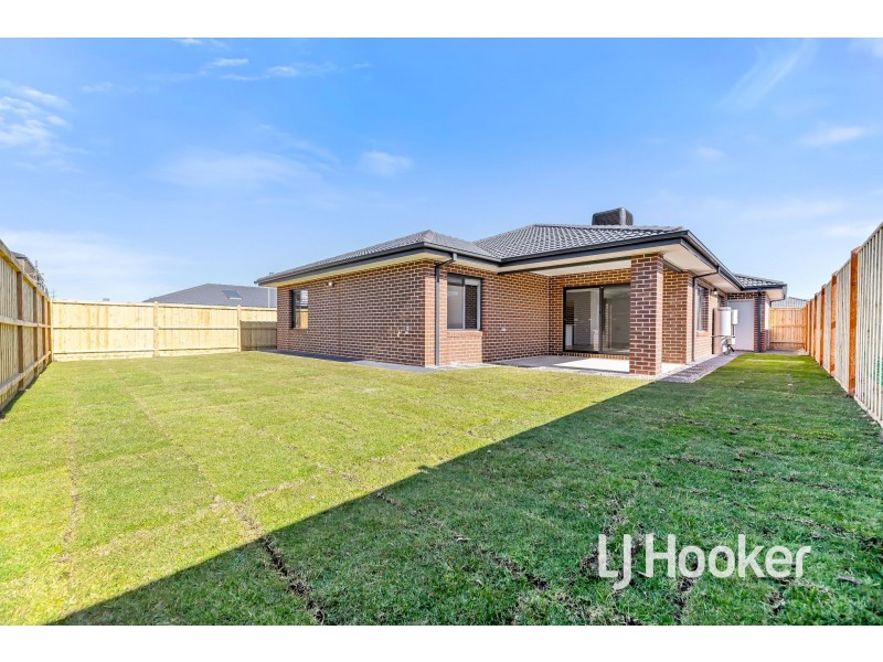 70 Kallista Circuit, Officer VIC 3809