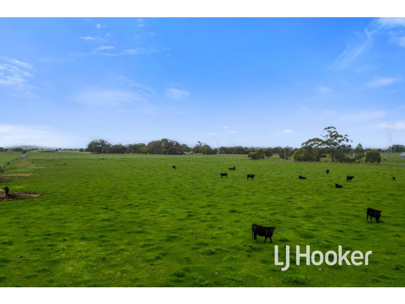 515 Lone Pine Road, Garfield VIC 3814