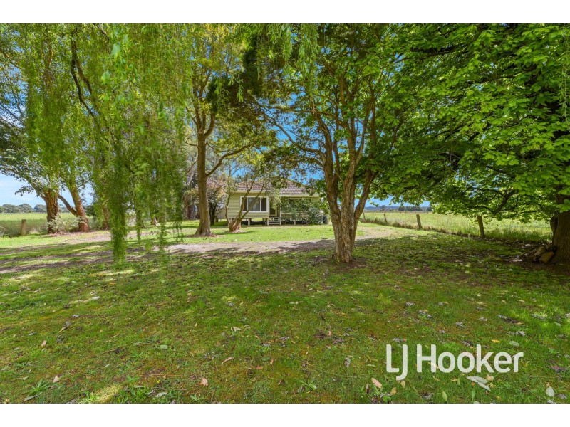 515 Lone Pine Road, Garfield VIC 3814