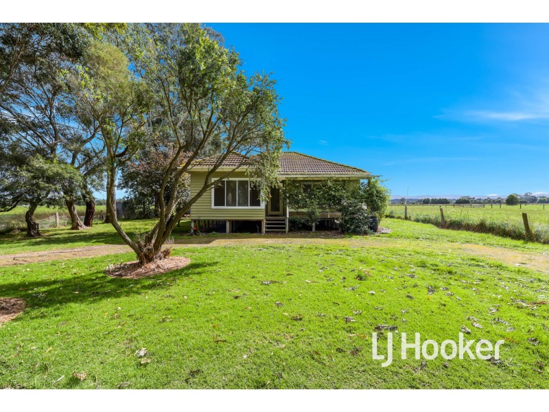 515 Lone Pine Road, Garfield VIC 3814