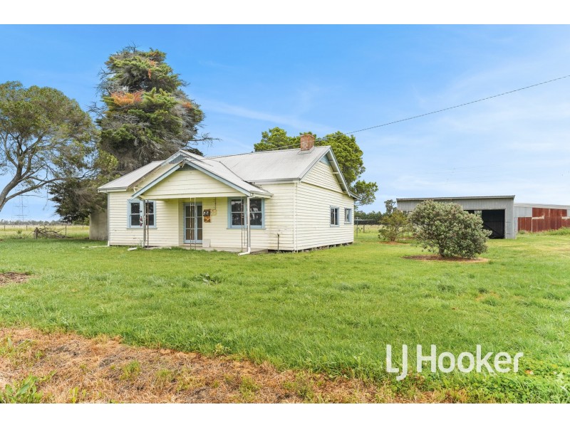 340 Lone Pine Road, Garfield VIC 3814