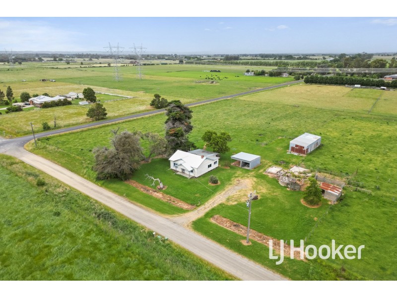 340 Lone Pine Road, Garfield VIC 3814