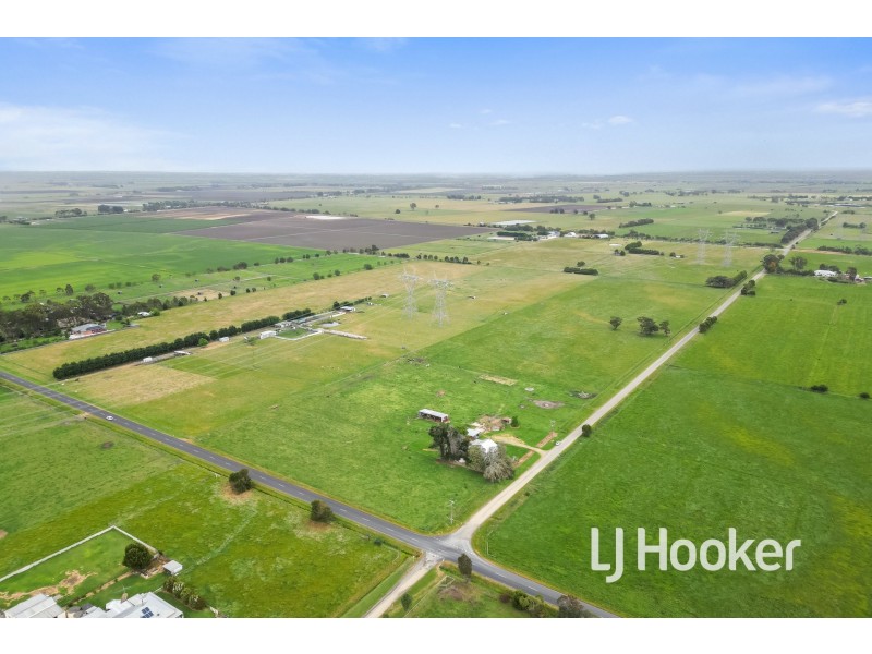 340 Lone Pine Road, Garfield VIC 3814