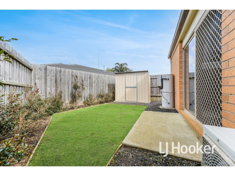 5 Springwater Drive, Drouin VIC 3818