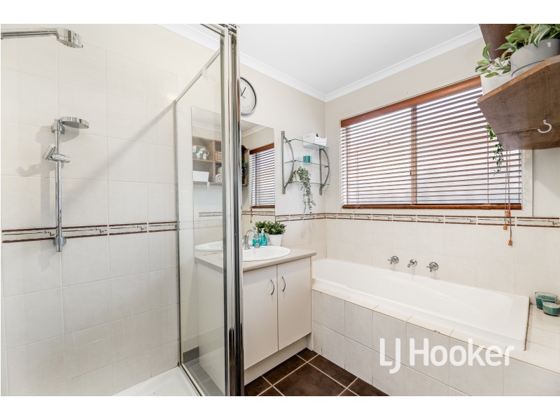 4 Grand Central Boulevard, Pakenham VIC 3810