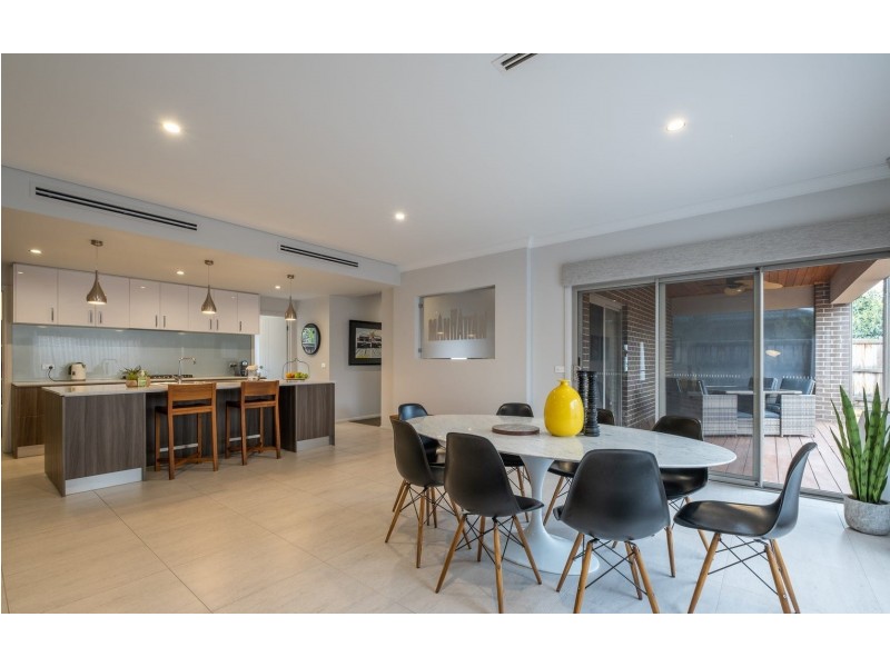 4 Marwood Way, Officer VIC 3809