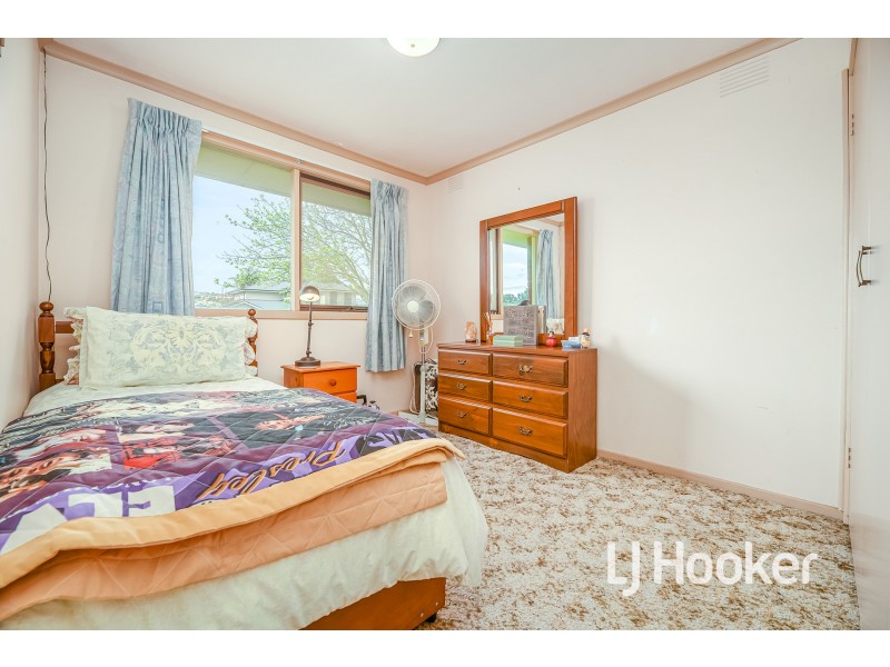 6/4 Guest Road, Pakenham VIC 3810