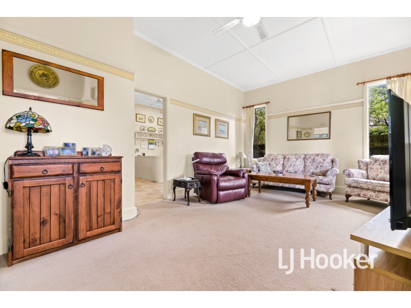 15 Garfield Road, Garfield VIC 3814