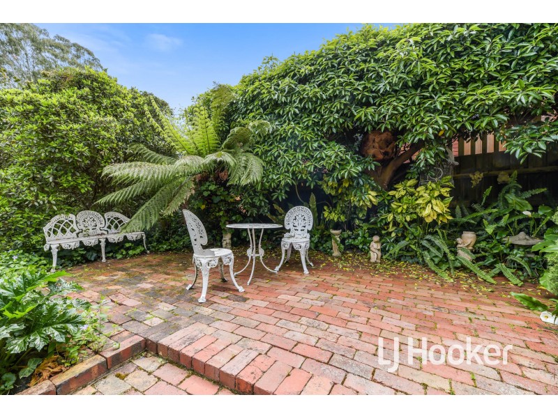 15 Garfield Road, Garfield VIC 3814