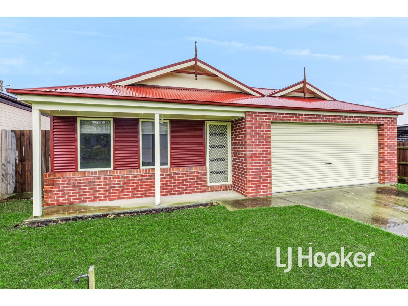 5 Tribuzi Close, Pakenham VIC 3810