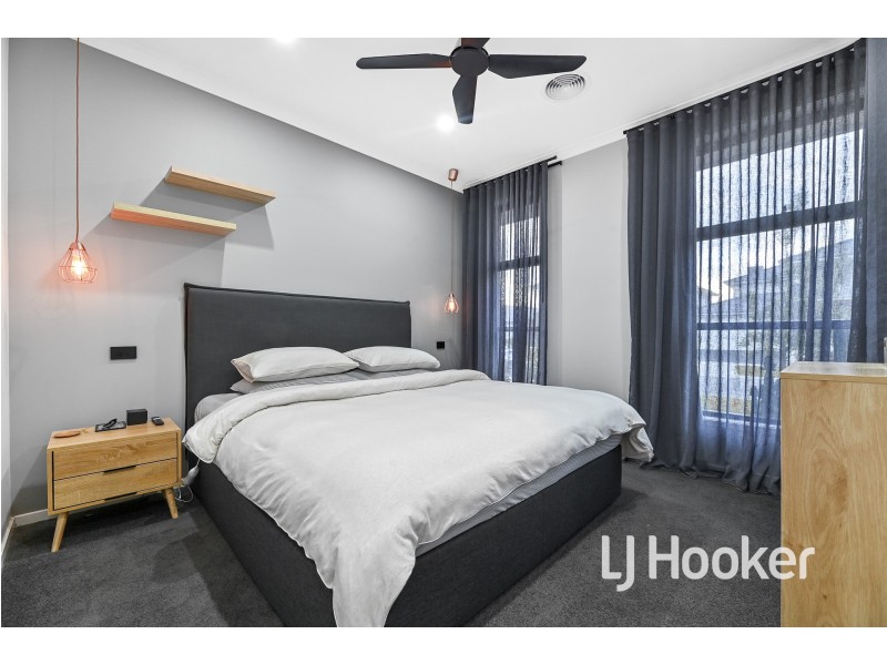 65 Kaduna Drive, Officer South VIC 3809