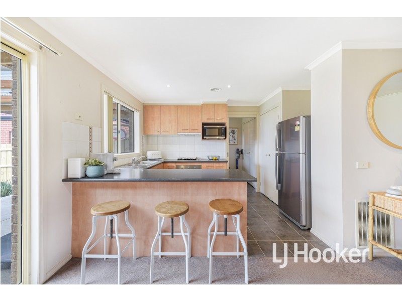 160 Racecourse Road North, Pakenham VIC 3810