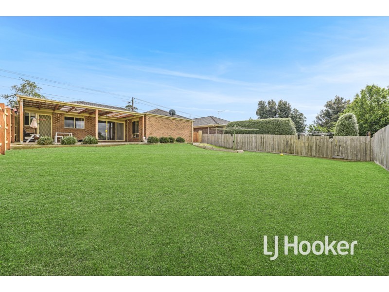 160 Racecourse Road North, Pakenham VIC 3810