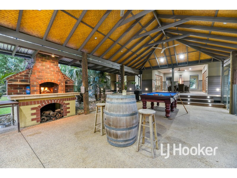 50 Gordon Road, Pakenham Upper VIC 3810