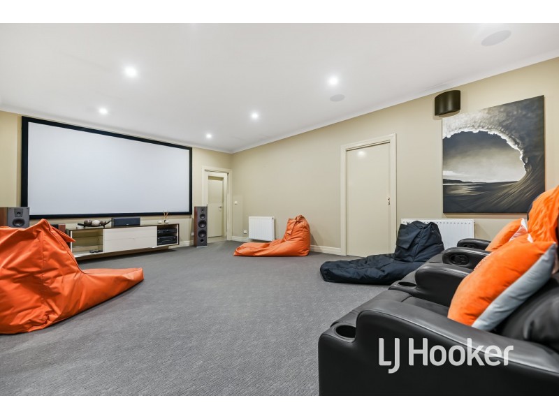 50 Gordon Road, Pakenham Upper VIC 3810