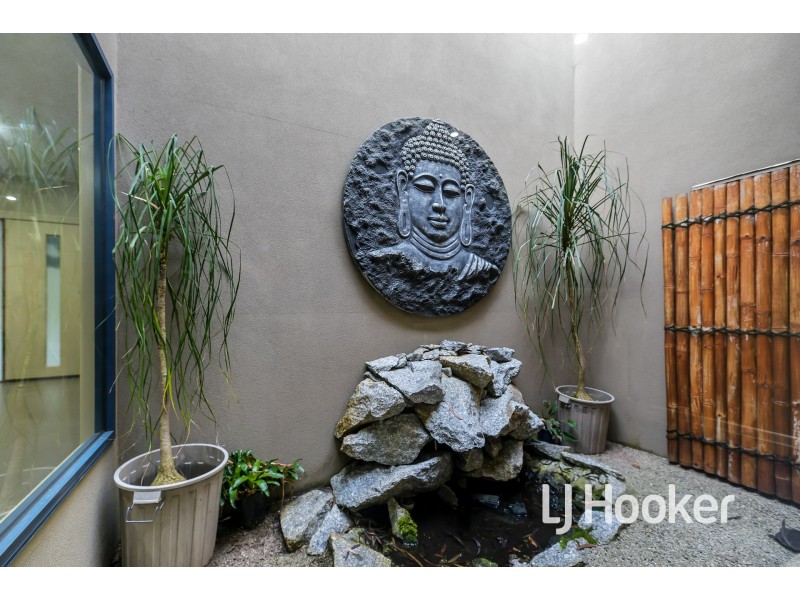 50 Gordon Road, Pakenham Upper VIC 3810