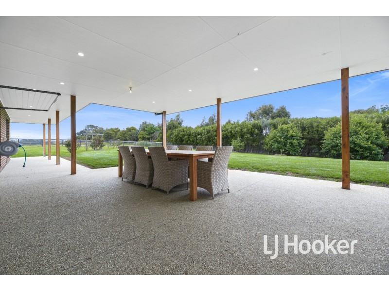 11 Joseph Road, Corinella VIC 3984