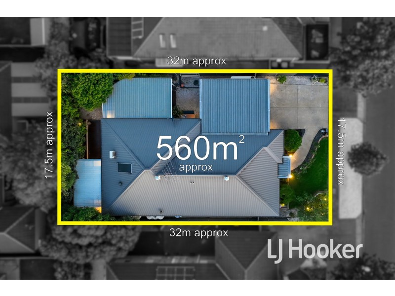 16 Everly Circuit, Pakenham VIC 3810