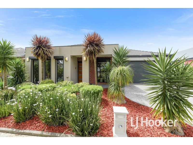 28 Bellerive Avenue, Officer VIC 3809