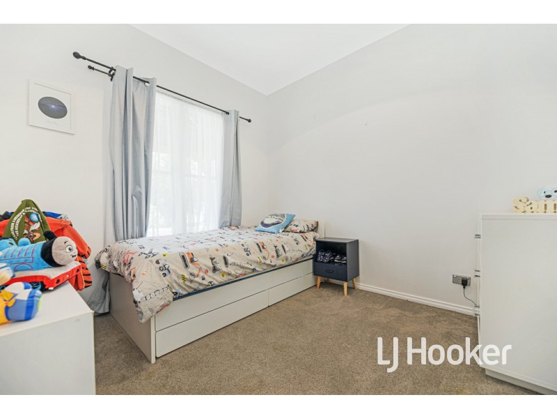 4 MacAlister Place, Pakenham VIC 3810