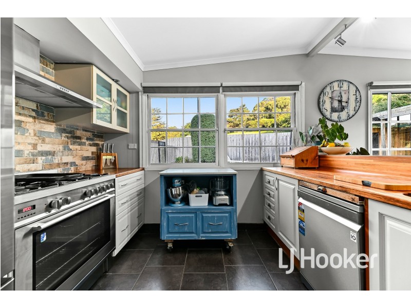 35 Olsen Road, Nar Nar Goon North VIC 3812