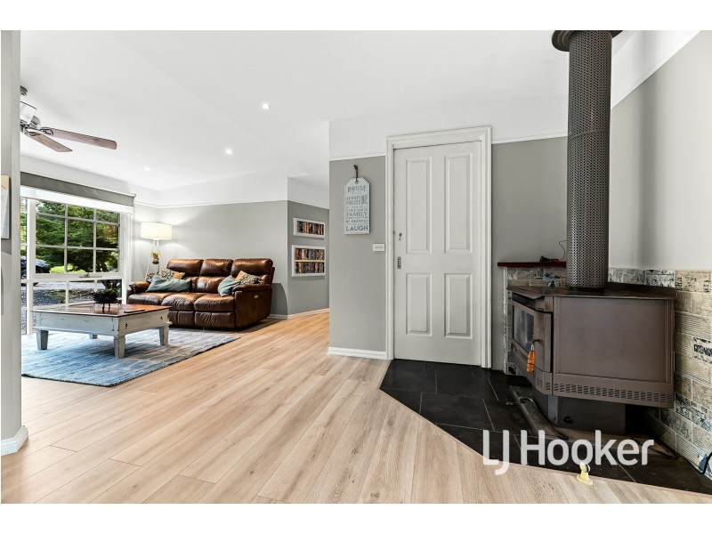 35 Olsen Road, Nar Nar Goon North VIC 3812