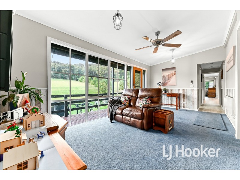 35 Olsen Road, Nar Nar Goon North VIC 3812