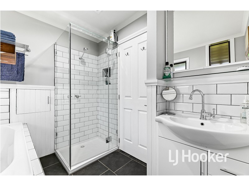 35 Olsen Road, Nar Nar Goon North VIC 3812