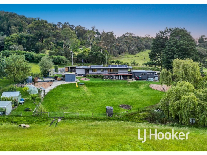 35 Olsen Road, Nar Nar Goon North VIC 3812