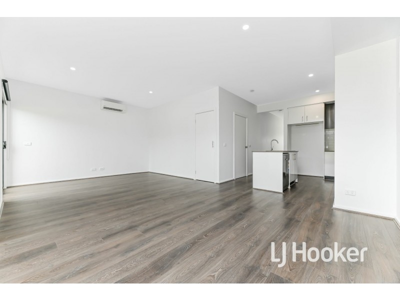 5 Limestone Drive, Berwick VIC 3806