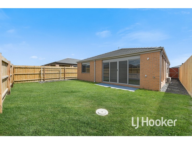 135 Mary Street, Officer VIC 3809