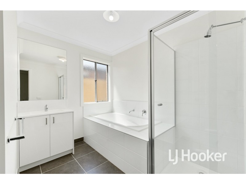 135 Mary Street, Officer VIC 3809