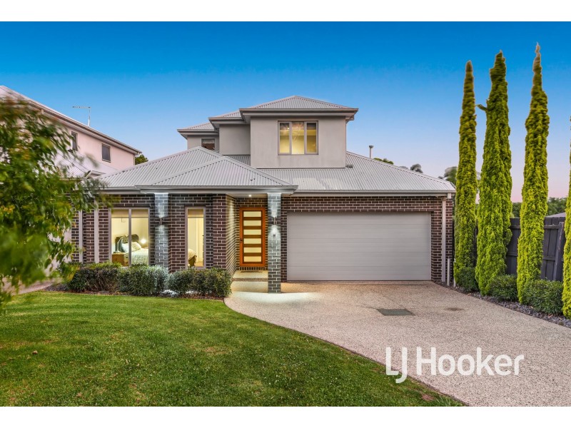 8/28 Buchanan Road, Berwick VIC 3806