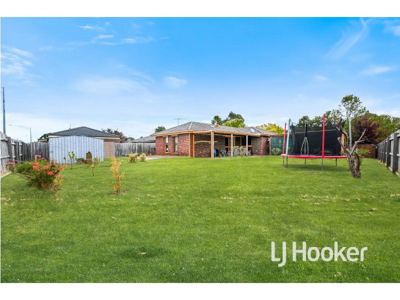 1 Gardiner Street, Pakenham VIC 3810
