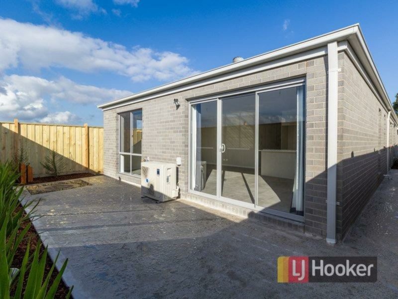 120 Primrose Avenue, Officer VIC 3809