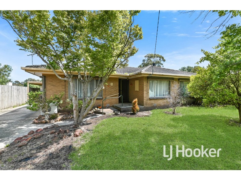9 Home Road, Nar Nar Goon VIC 3812