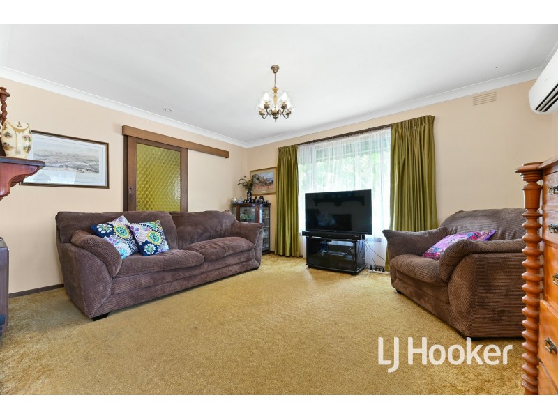 9 Home Road, Nar Nar Goon VIC 3812