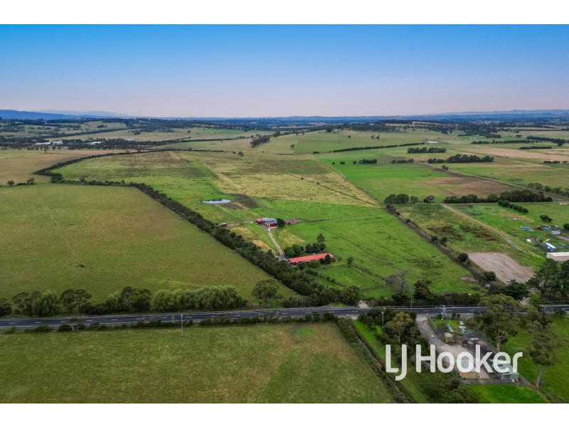 125 Nine Mile Road, Tynong VIC 3813