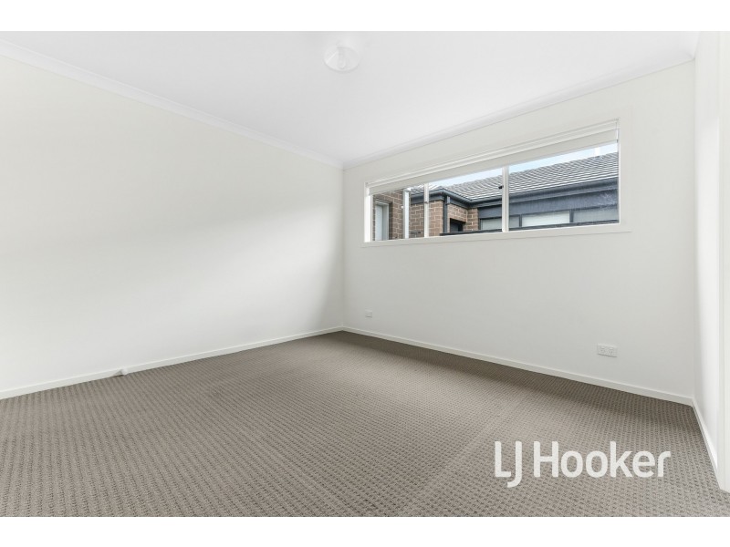 20 Expedition Circuit, Pakenham VIC 3810