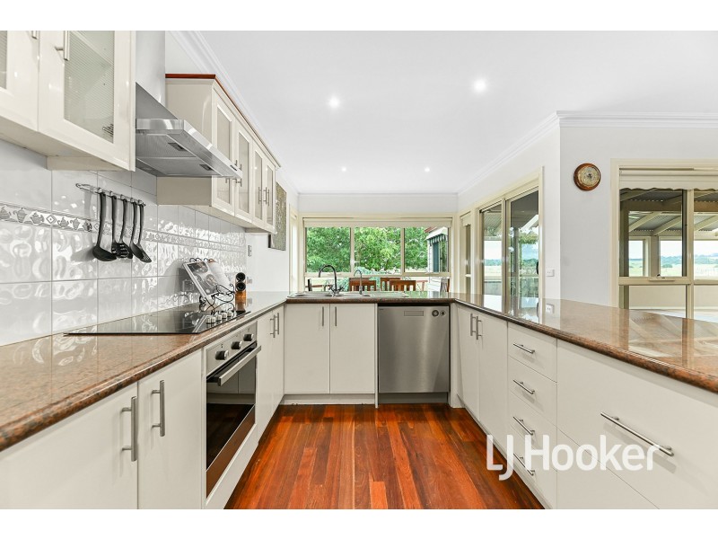 145 Eleven Mile Road, Tynong VIC 3813